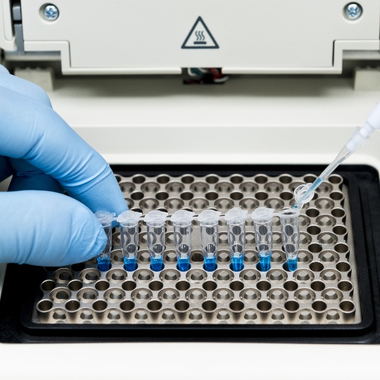 Harnessing life-saving chemistry with infrared temperature sensors