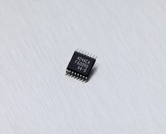 Triaxis® mainstream linear SFI position sensor with integrated wake up switch function