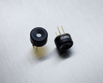 Far infrared thermal sensor array (32x24 RES) High SNR