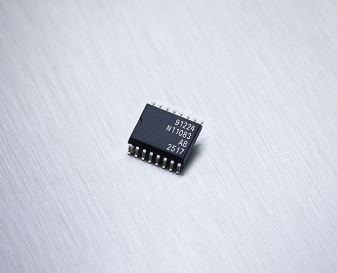 0-100 A isolated integrated Hall current sensors