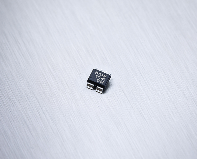 0-100 A isolated integrated Hall current sensors